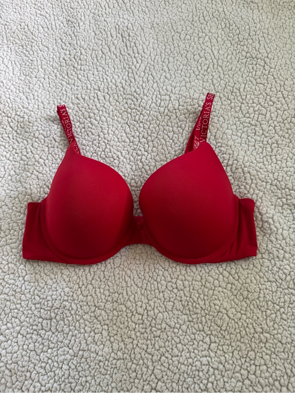 Victoria's Secret Red Lined T-Shirt Bra